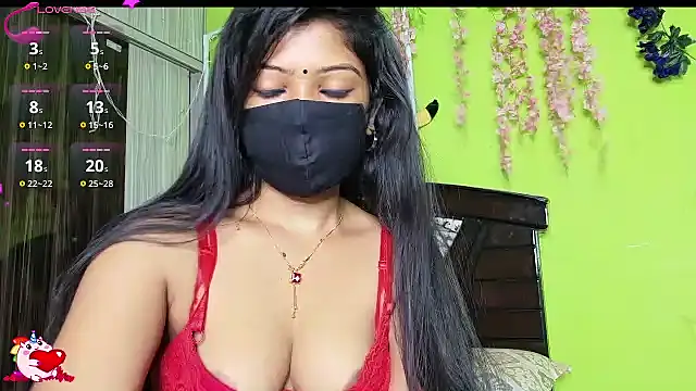 Snapshot of sexyhoney27 chatting on October 2025 06:39:02 PM sexyhoney27 online show from October 2025 06:39:02 PM