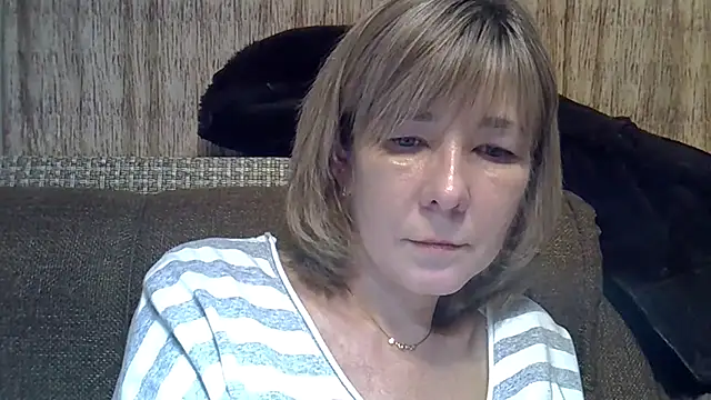 EllaJohnsonX online show from December 2024 07:11:02 PM