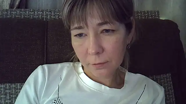 EllaJohnsonX online show from January 2025 01:50:01 AM