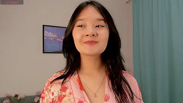 Maekko online show from November 2025 09:59:01 PM