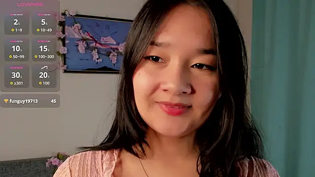 Maekko online show from December 2025 05:06:02 PM