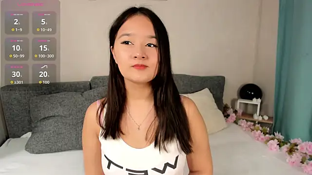 Maekko online show from November 2025 09:18:02 PM