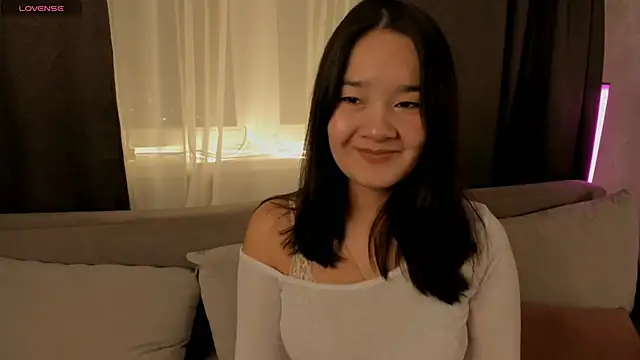 Maekko online show from February 2026 06:19:01 PM