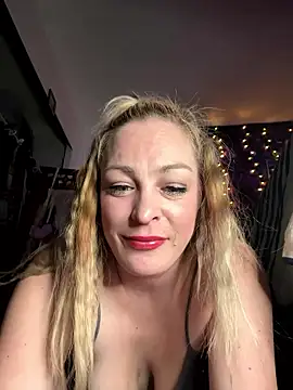 kayNkris online show from October 2025 09:54:02 AM