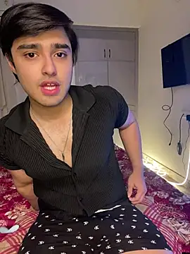 sunny49477 online show from March 2026 06:52:02 PM