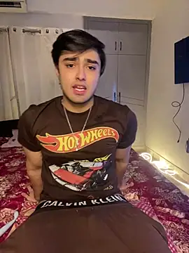 sunny49477 online show from March 2026 07:08:01 PM