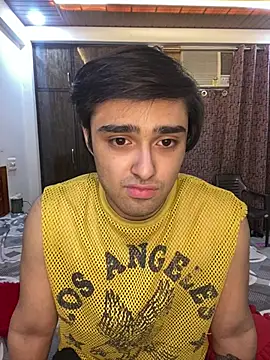 sunny49477 online show from June 2026 07:37:02 PM