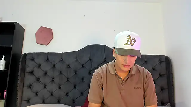 Snapshot of two_milkyway chatting on April 2026 10:43:01 PM two milkyway online show from April 2026 10:43:01 PM