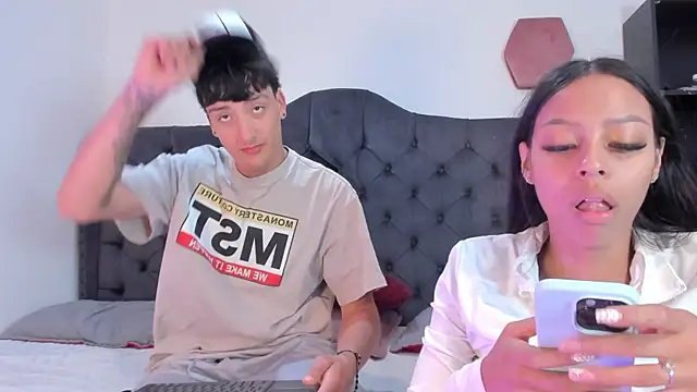 Snapshot of two_milkyway chatting on April 2026 01:17:02 PM two milkyway online show from April 2026 01:17:02 PM