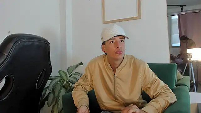 two milkyway online show from November 2025 12:59:03 PM