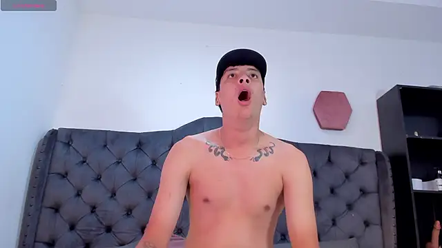 Snapshot of two_milkyway chatting on March 2026 11:47:01 AM two milkyway online show from March 2026 11:47:01 AM