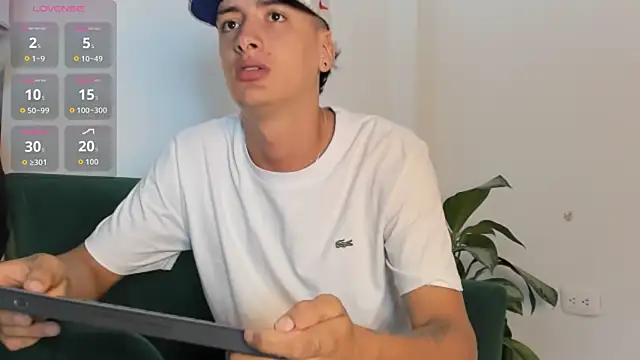 two milkyway online show from November 2025 12:42:01 PM