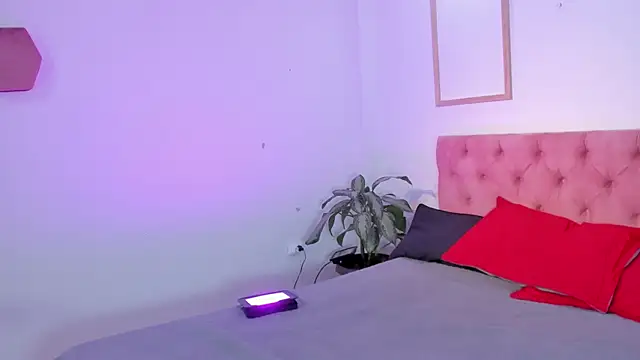 two milkyway online show from January 2026 12:19:02 PM