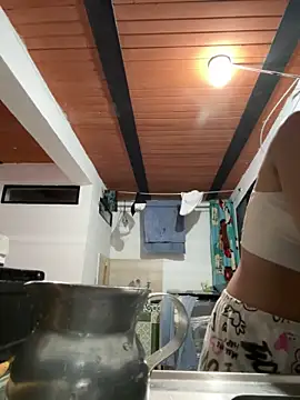 Snapshot of two_milkyway chatting on March 2026 01:35:02 PM two milkyway online show from March 2026 01:35:02 PM