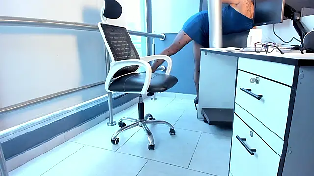 Samantha  cooper online show from February 2026 12:39:02 PM