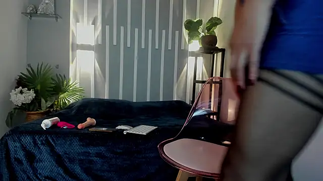 Snapshot of Samantha__cooper chatting on March 2025 10:35:02 AM Samantha  cooper online show from March 2025 10:35:02 AM