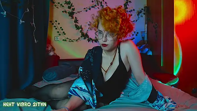 Snapshot of TrickyKitsune chatting on March 2025 02:29:02 PM TrickyKitsune online show from March 2025 02:29:02 PM