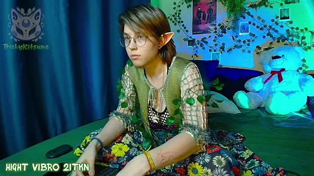 Snapshot of TrickyKitsune chatting on May 2026 02:58:02 PM TrickyKitsune online show from May 2026 02:58:02 PM