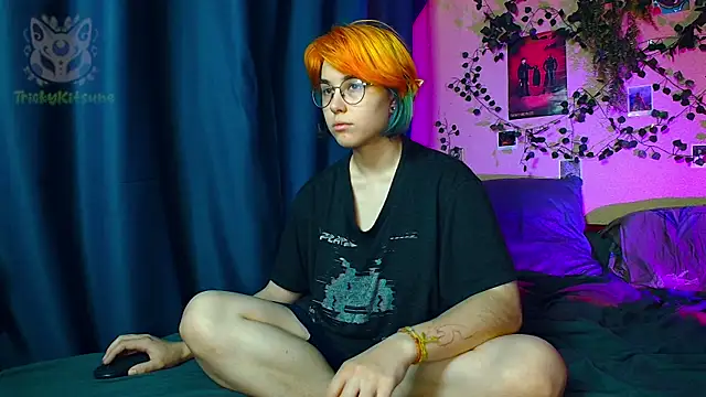 TrickyKitsune online show from July 2026 04:00:01 PM