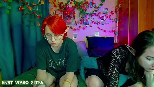 Snapshot of TrickyKitsune chatting on November 2025 02:22:02 PM TrickyKitsune online show from November 2025 02:22:02 PM