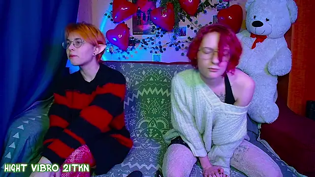 TrickyKitsune online show from February 2026 03:34:01 PM