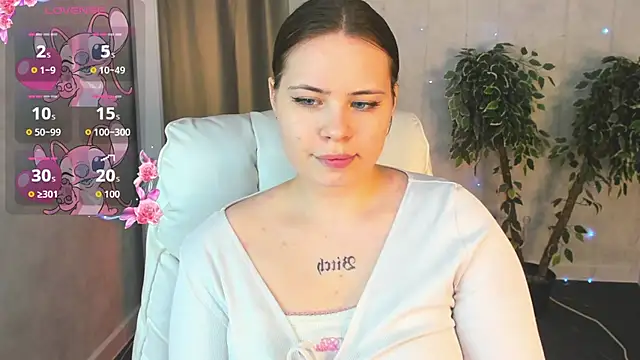 EricaElliott online show from October 2025 12:56:02 AM