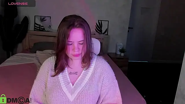 EricaElliott online show from October 2025 01:27:02 AM