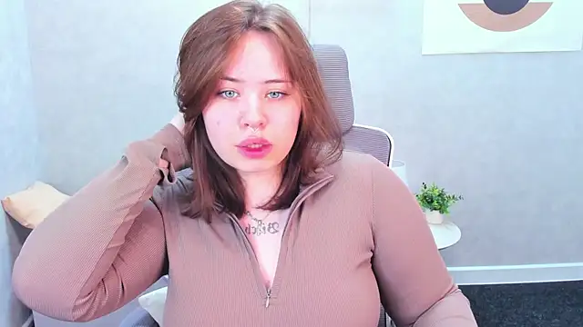 Snapshot of EricaElliott chatting on May 2026 09:19:02 AM EricaElliott online show from May 2026 09:19:02 AM