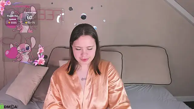 EricaElliott online show from October 2025 01:18:01 AM