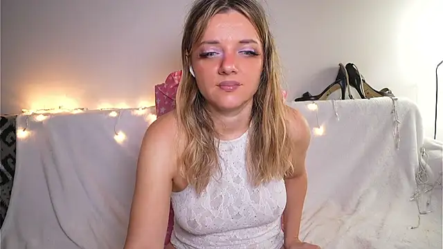 Magnetic Amy online show from October 2025 07:31:01 AM
