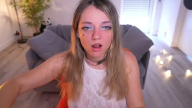 Magnetic Amy online show from June 2026 01:01:02 PM
