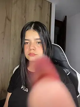 pretty angela1 online show from January 2026 01:01:02 AM