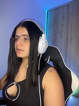 pretty angela1 online show from March 2026 01:07:02 AM