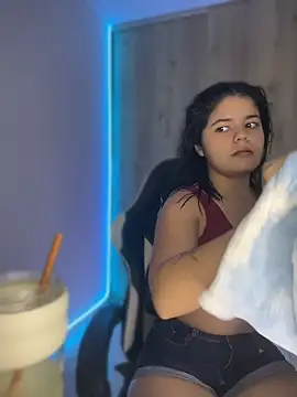 pretty angela1 online show from April 2026 04:13:02 AM