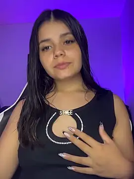 pretty angela1 online show from November 2025 01:42:01 AM