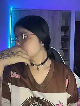pretty angela1 online show from June 2026 09:59:01 AM