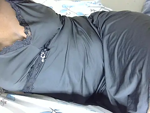 Sexymish25 online show from November 2025 05:57:01 PM