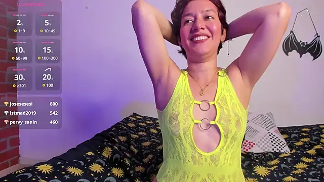Laura hellss online show from March 2025 11:14:01 PM