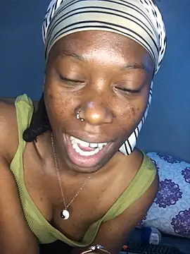 xxSexyTalia28 online show from December 2025 02:33:01 AM