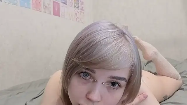 emodreamgirl online show from April 2026 04:30:02 PM