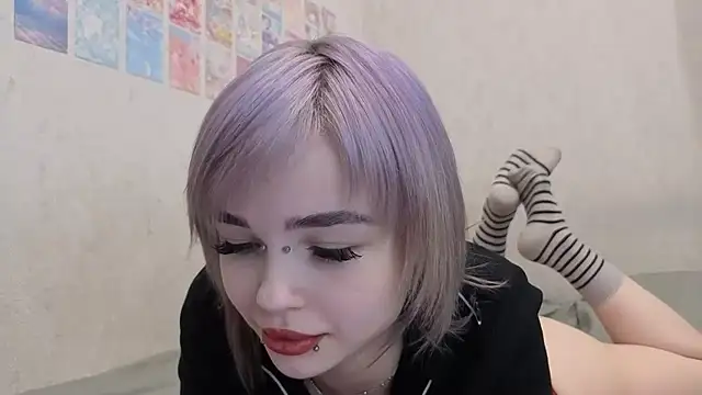 emodreamgirl online show from May 2026 04:01:01 PM