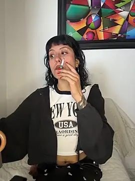 indira k online show from December 2025 03:51:02 PM