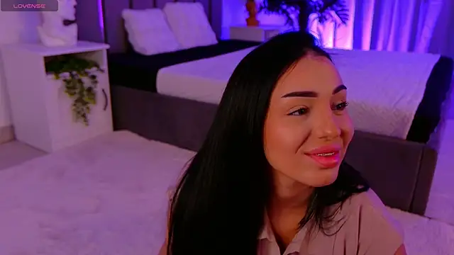 evanew  online show from April 2026 04:22:02 PM