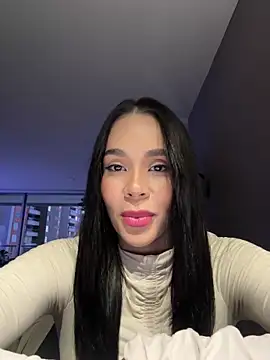 Snapshot of Karol_Towers chatting on March 2025 11:22:01 PM Karol Towers online show from March 2025 11:22:01 PM