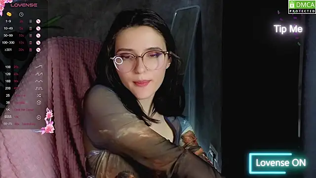Snapshot of niki_cutes chatting on February 2025 11:28:02 AM niki cutes online show from February 2025 11:28:02 AM