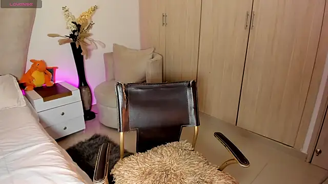 rachaeldeckard   online show from September 2025 05:23:01 AM
