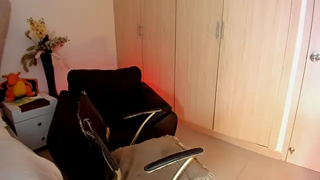 rachaeldeckard   online show from October 2025 02:56:01 AM