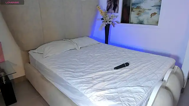 rachaeldeckard   online show from April 2026 01:00:01 AM