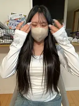 Snapshot of TAISHI_chan chatting on December 2025 04:23:02 PM TAISHI chan online show from December 2025 04:23:02 PM