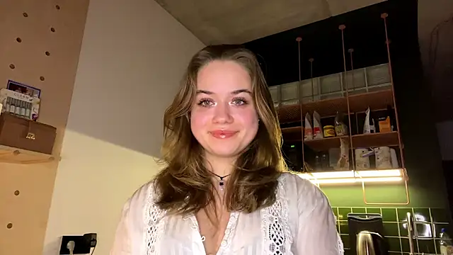 RoxyStar17 online show from January 2025 08:25:01 PM